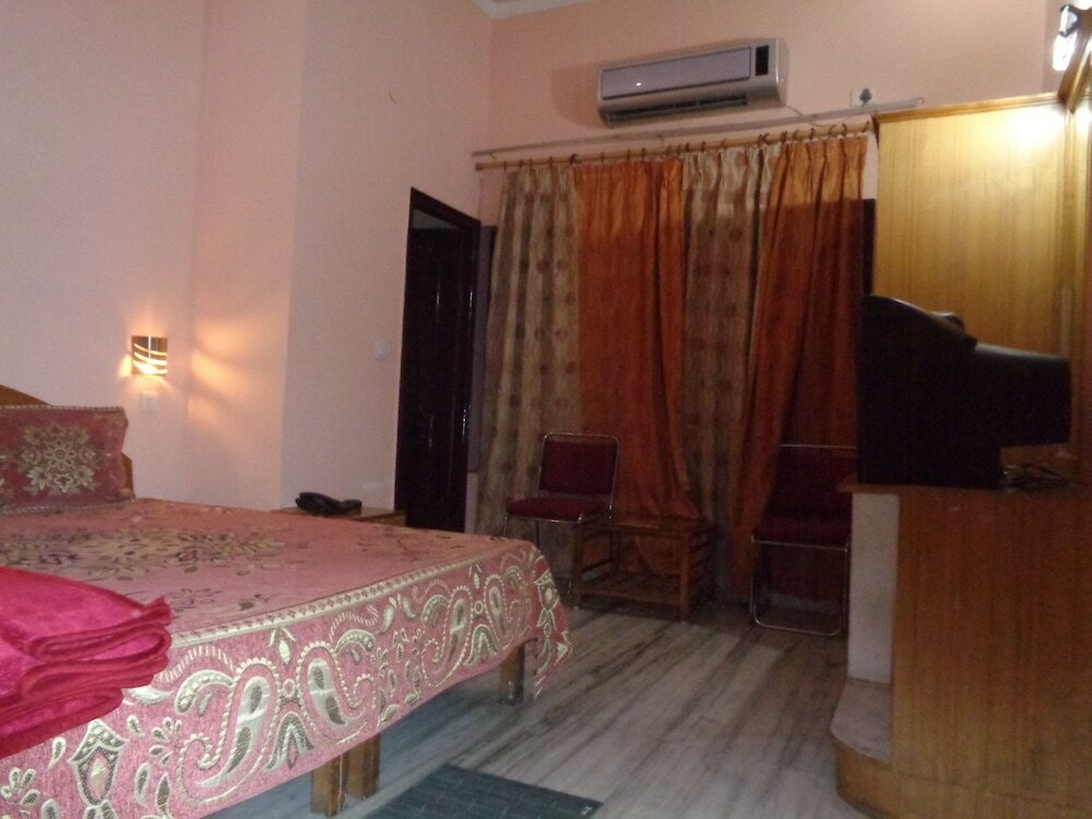 Фото Hotel Laxmi Palace