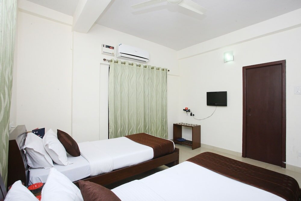 Фото Oyo 10130 Felicity Inn Nungambakkam