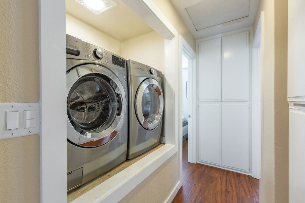 Фото Marbella Lane Triplex San Jose