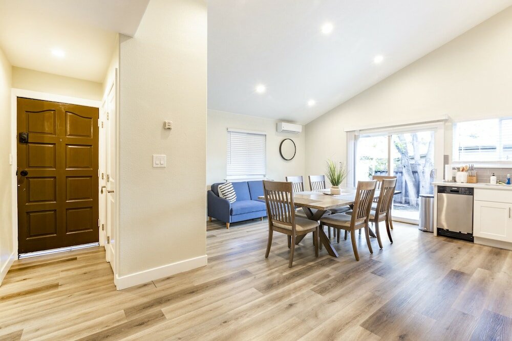 Фото Marbella Lane Duplex San Jose