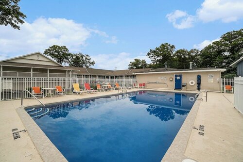 Гостиница Travelodge by Wyndham Traverse City Mi в Траверс-Сити