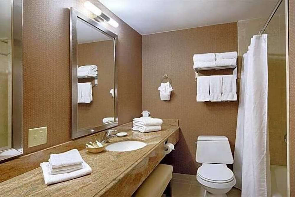 Фото Cape Cod Irish Village