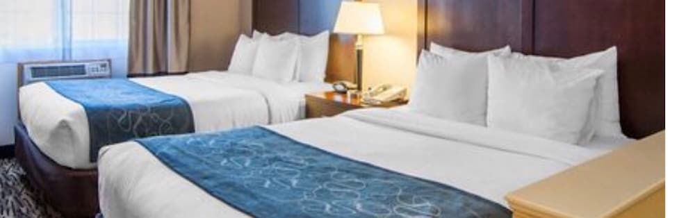 Фото Comfort Suites Salem