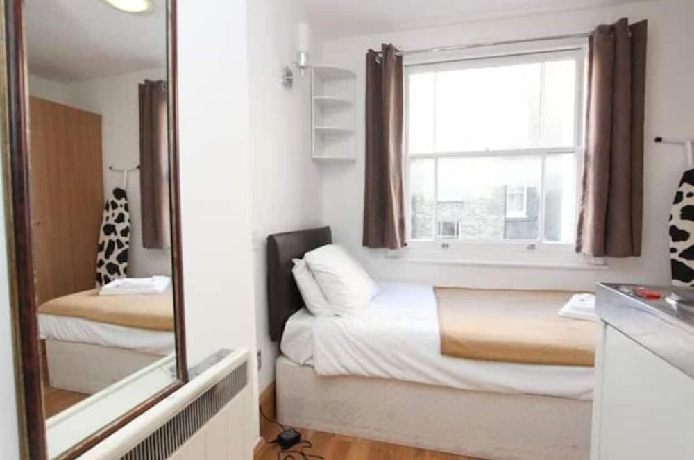 Фото 80 Inverness Terrace