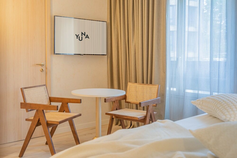 Фото Yuna Porte Maillot