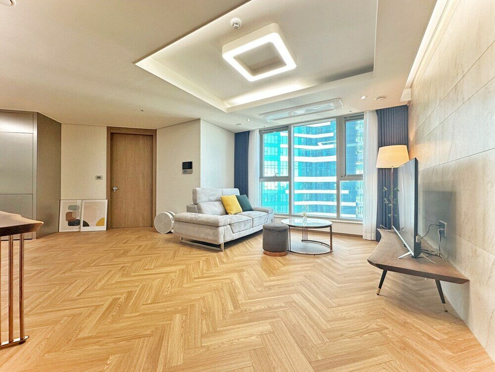 Фото Brown Suites Busan