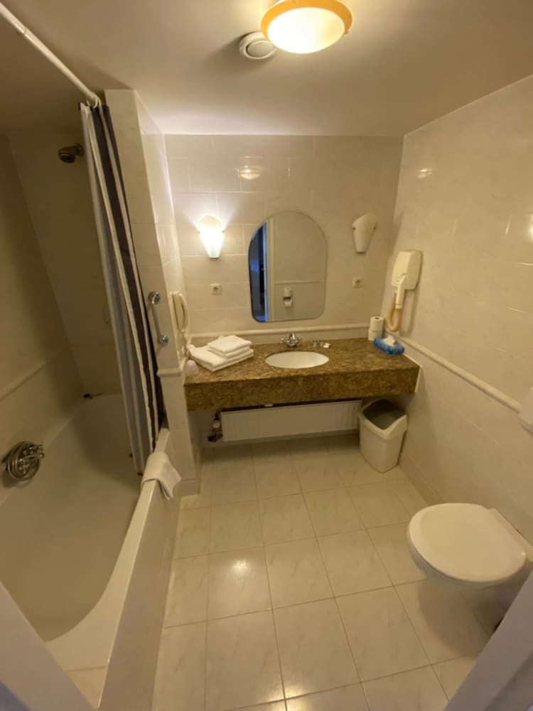 Фото Hotel Bridges House