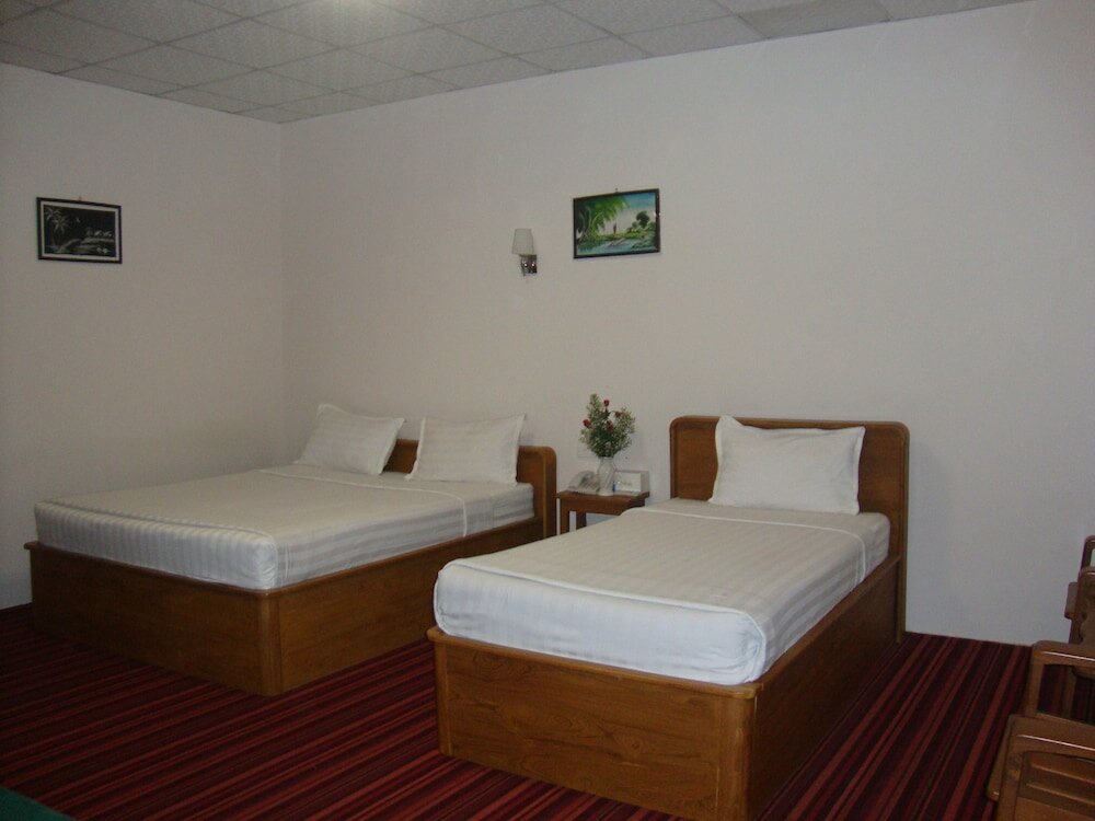 Фото Yangon Urban Hotel