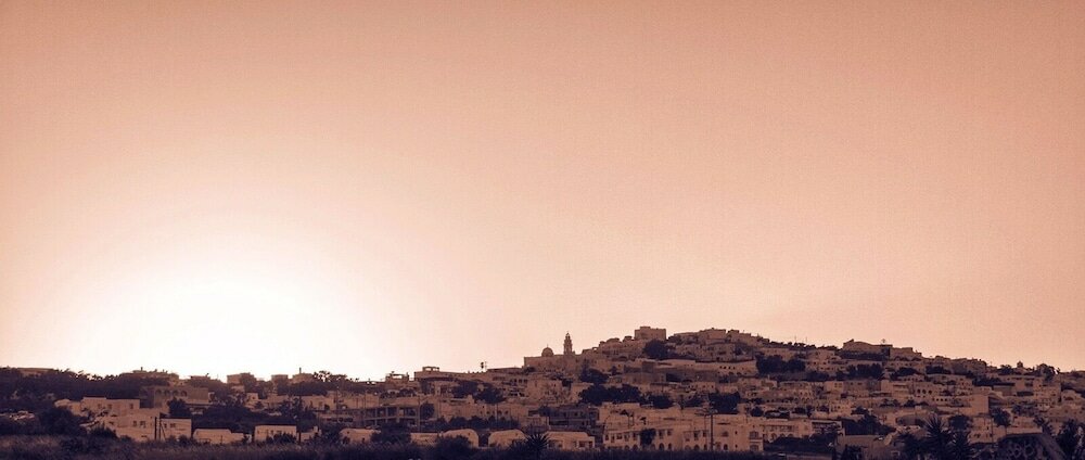 Фото White Element