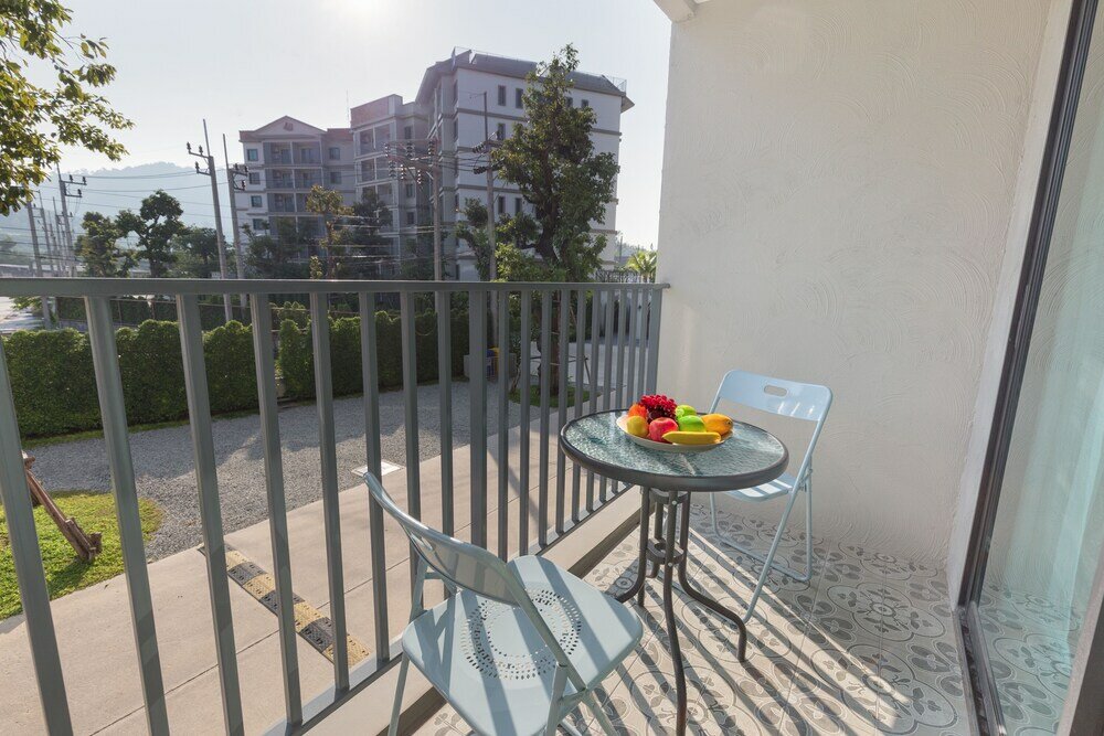 Фото NaiYang Beach Title Residencies by Phuket Apartments