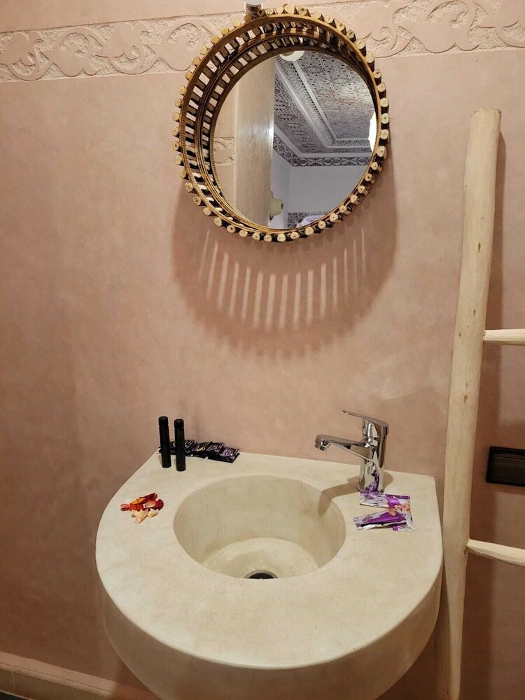 Фото Riad Malayine