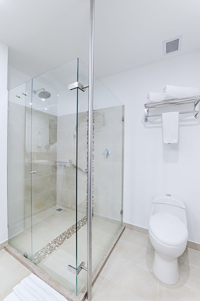 Фото Hotel Mocawa Plaza Armenia