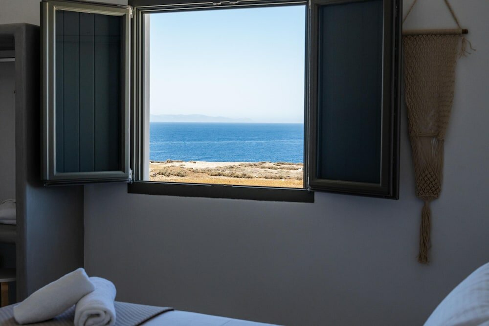 Фото Amethyst Luxury Suites