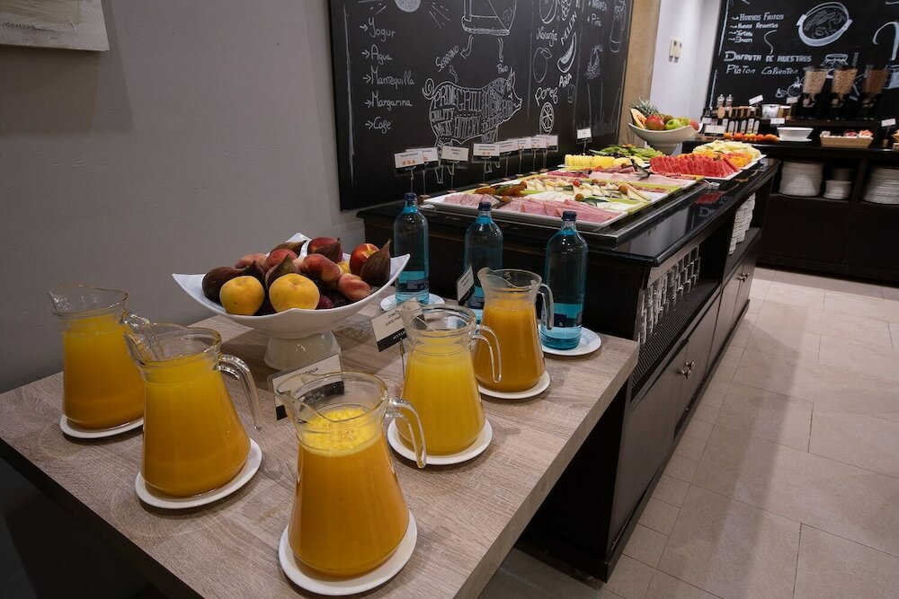 Фото Hotel Intur Alcázar de San Juan