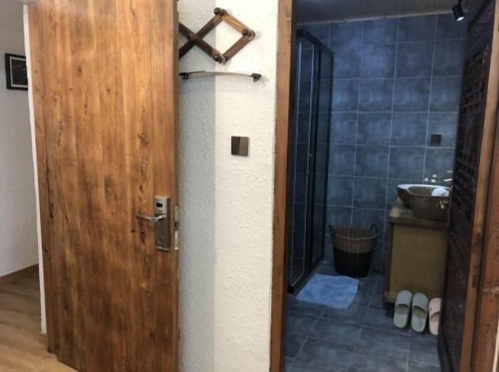 Фото Zhuozheng Xiangshu Inn