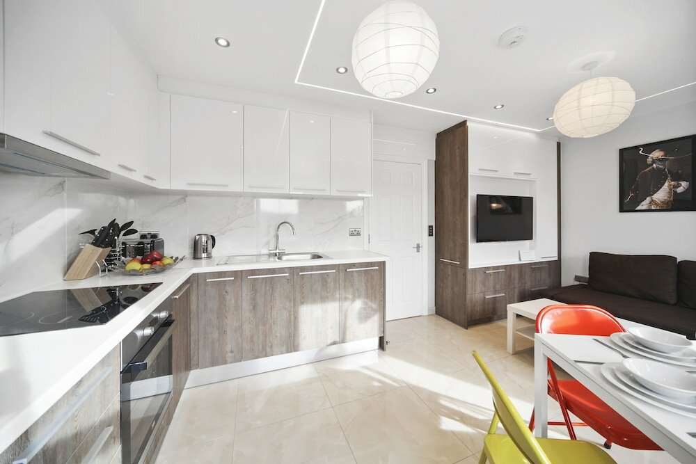 Фото Executive Apartments in Camden Town