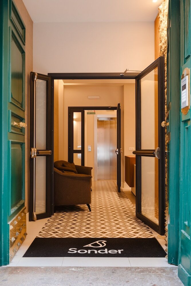 Фото Sonder Antinoo