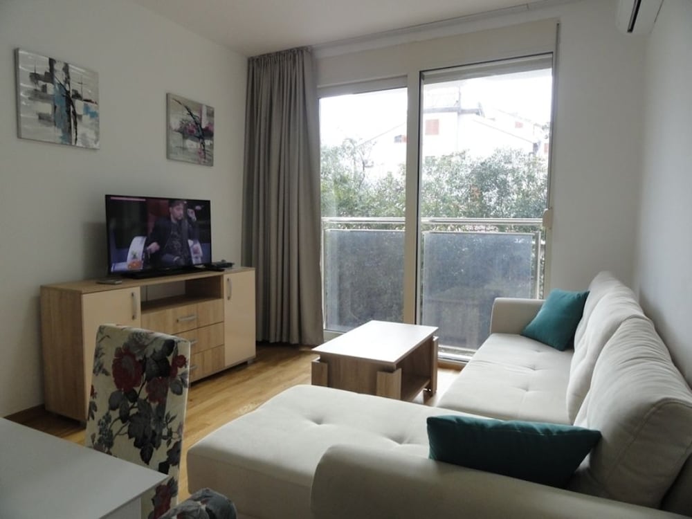 Фото Center Apartment C 18