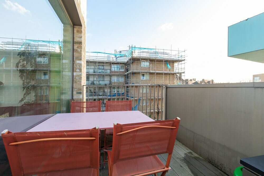 Фото Quiet Flat Close to London Top Attractions