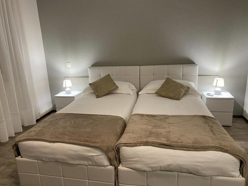 Фото Hotel Station