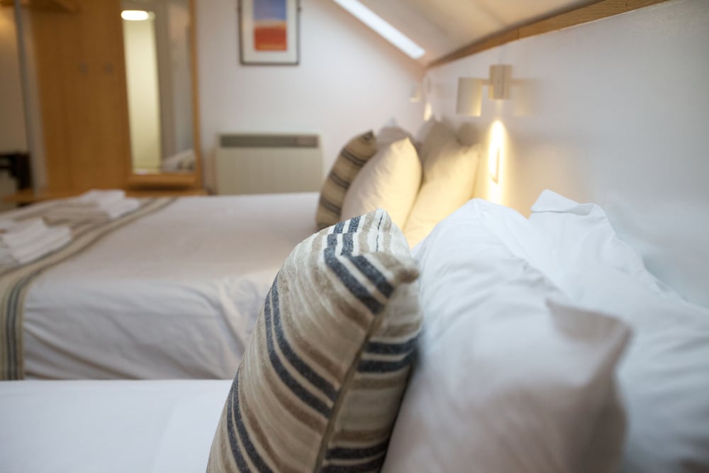 Фото Ferry Inn Stromness