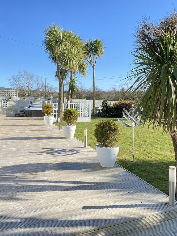 Фото Seaview Cottage on the Island