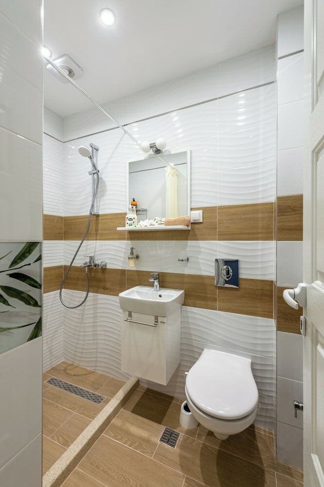 Фото Luxury & Unique-Top Center Apt. - 3bdr