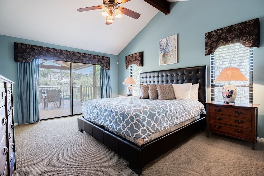 Фото Bermuda Cove