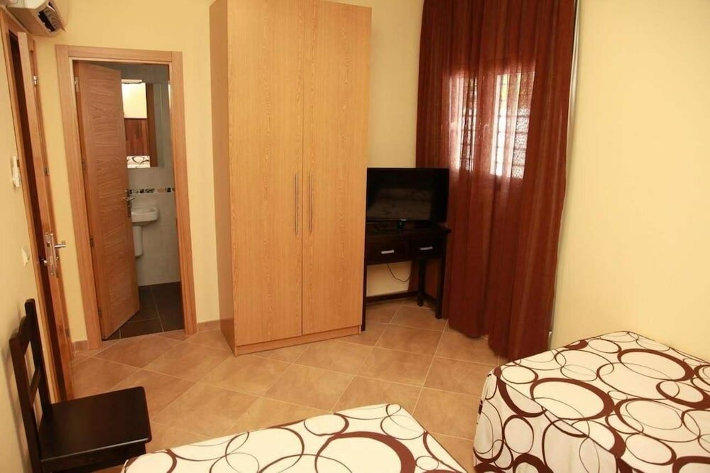 Фото Hostal Doña Manuela