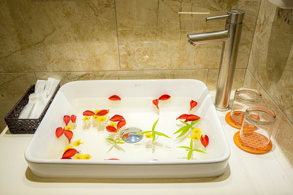 Фото Bayya Hotel Phu Quoc