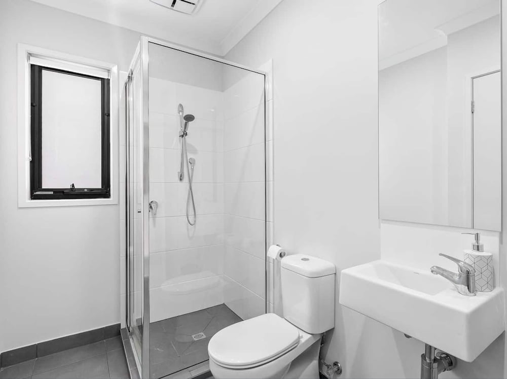 Фото Head to great ocean bowling point cook