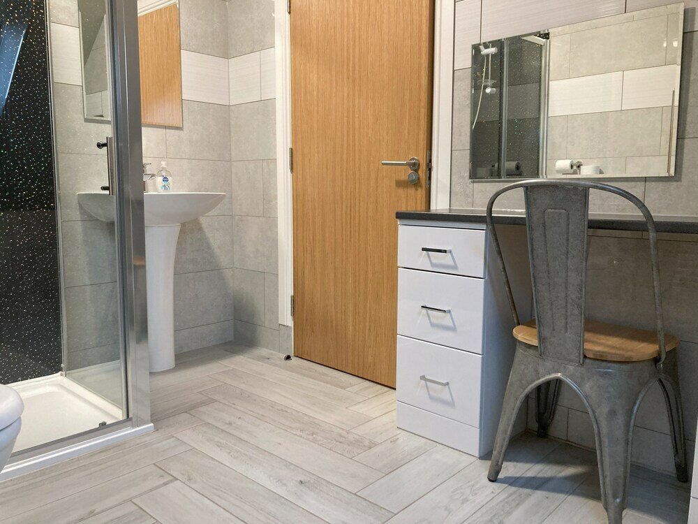 Фото Westertonhill Holiday Lodges