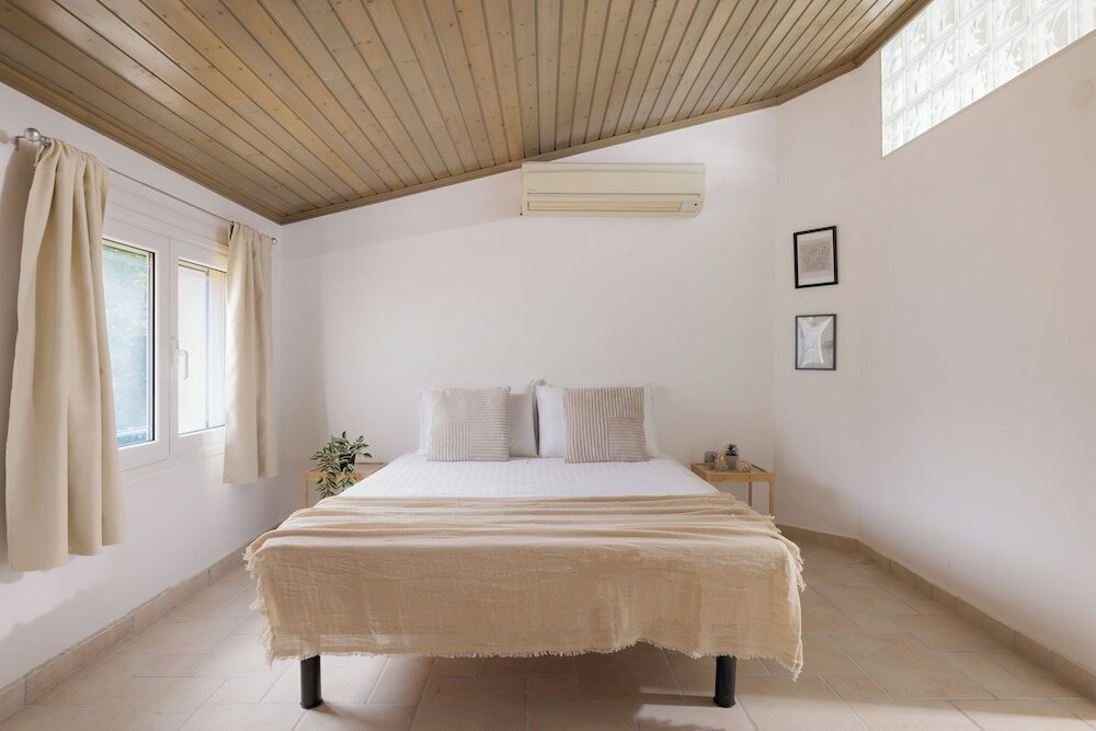 Фото Country Attic