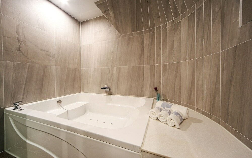 Фото Hotel Button