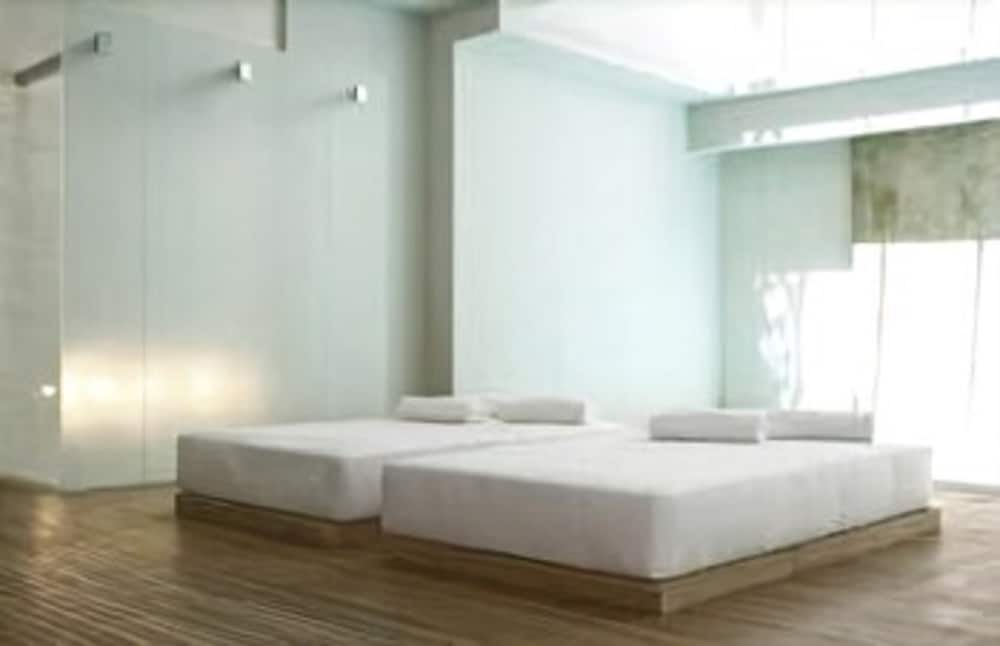 Фото Libertad Hotel Buenos Aires