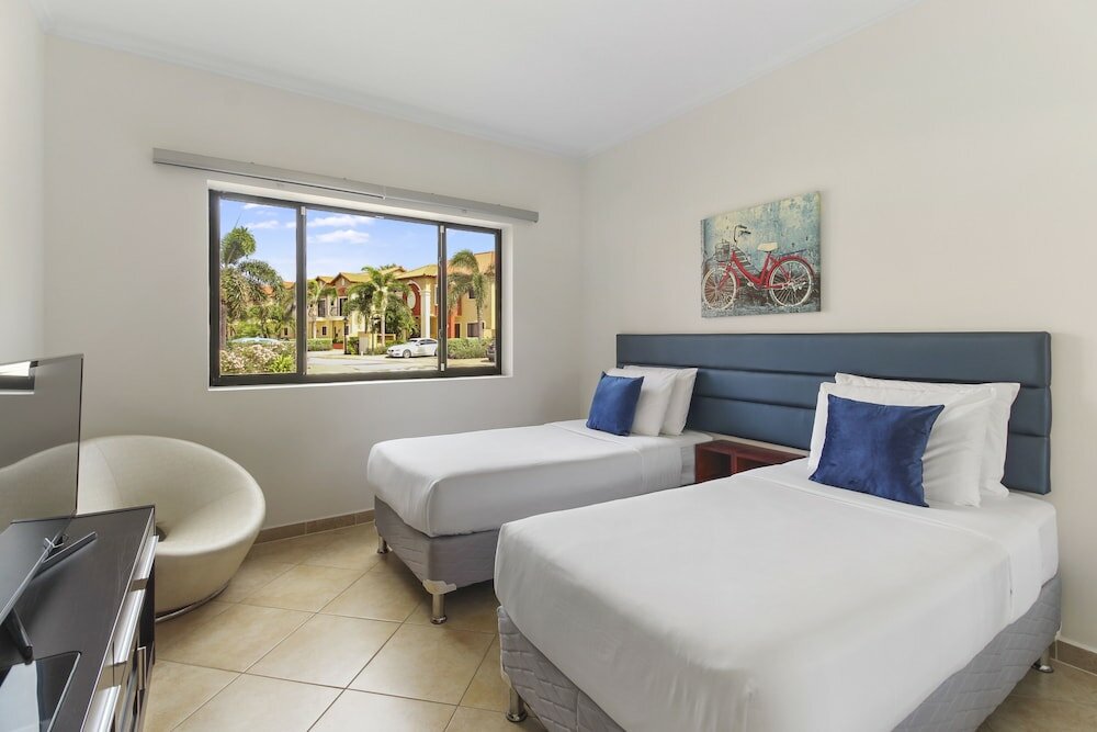 Фото Bocobay Gold Coast Resort