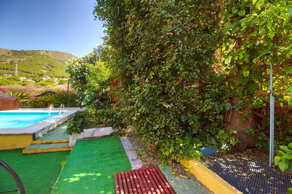 Фото Casa Rural con Piscina Privada EN Málaga