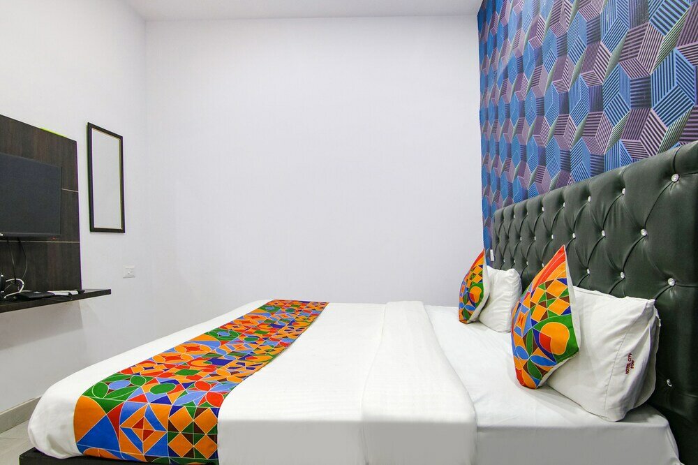 Фото Fabhotel City Stay