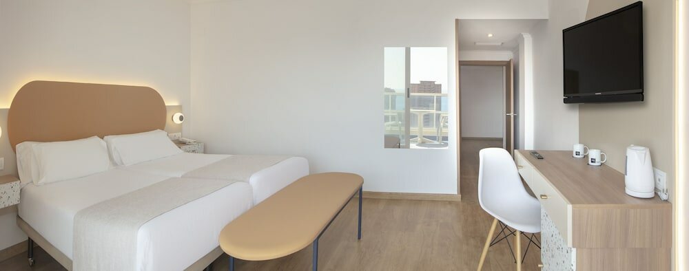 Фото Hotel Rh Victoria Benidorm