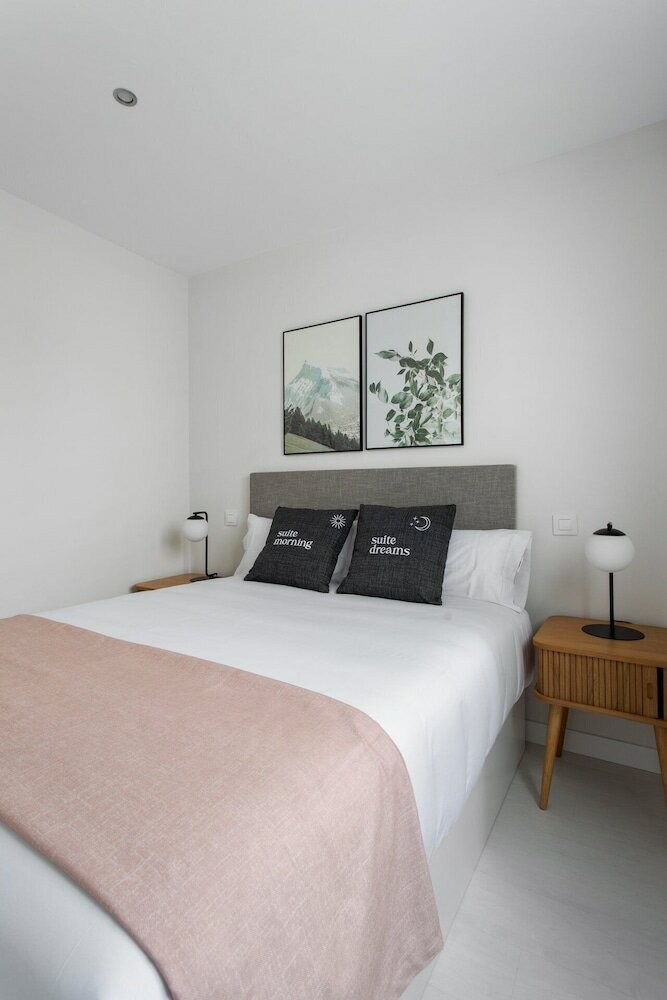 Фото Limehome Madrid Calle de la Paloma