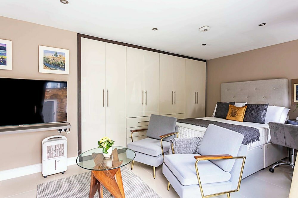 Фото Charming Garden Studio