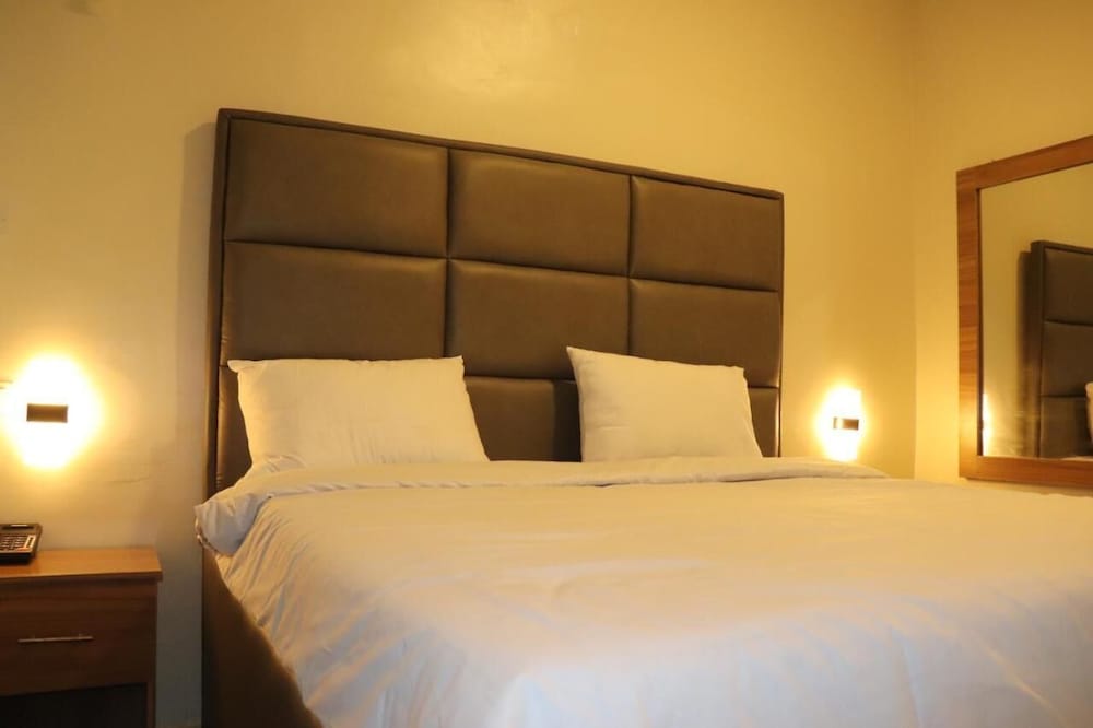 Фото Bronx Suite by Jaynice Homes Lekki