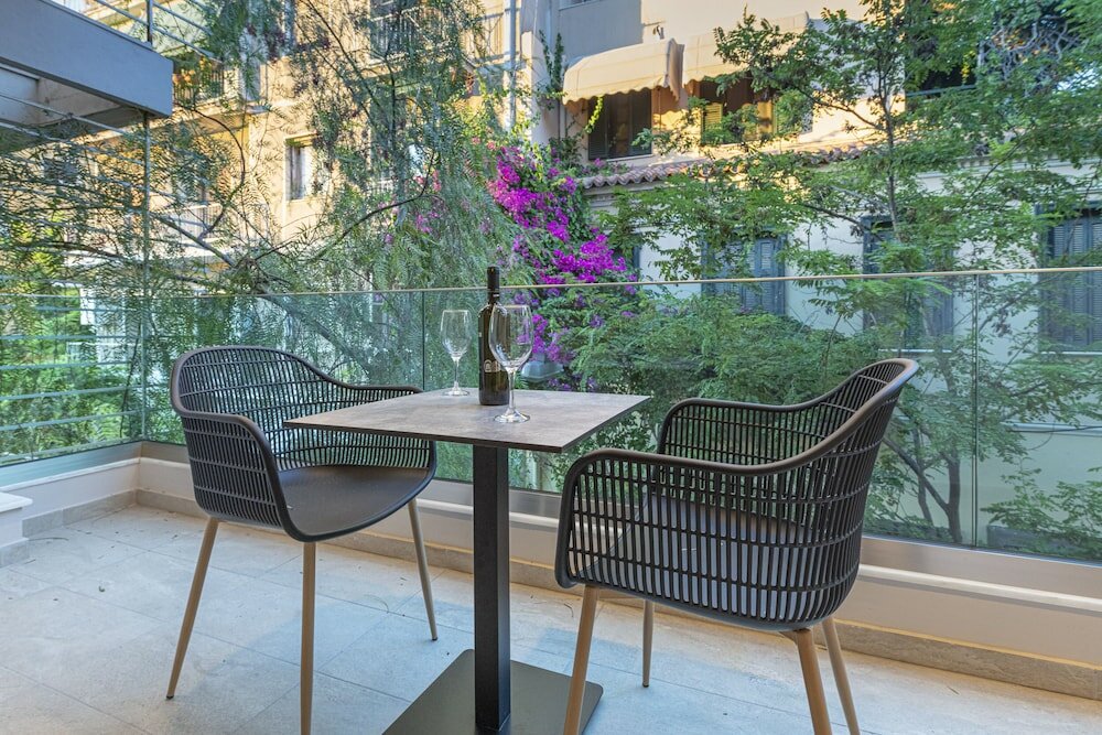 Фото A&n Athens Luxury Apartments - Akadimou