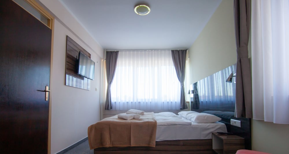 Фото Hotel Jaska