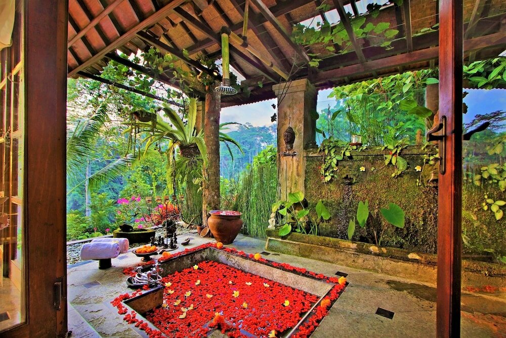 Фото The Mahogany Villa