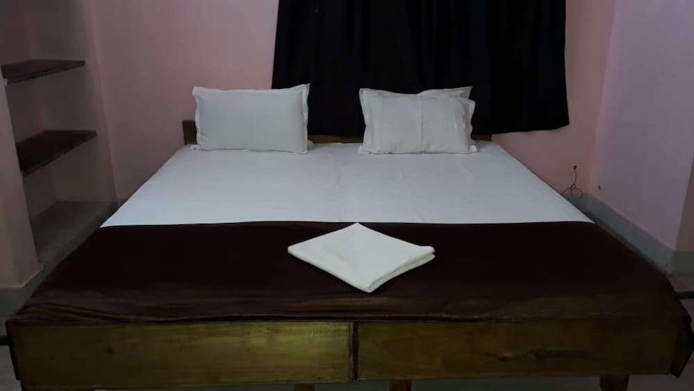 Фото Goroomgo Gunjan Puri