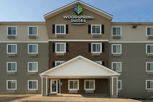 Гостиница WoodSpring Suites Kansas City Mission