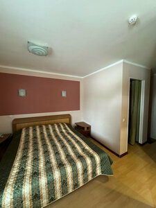 Yu Piter (selo Burashevo, Parkovaya ulitsa, 1Б), hotel