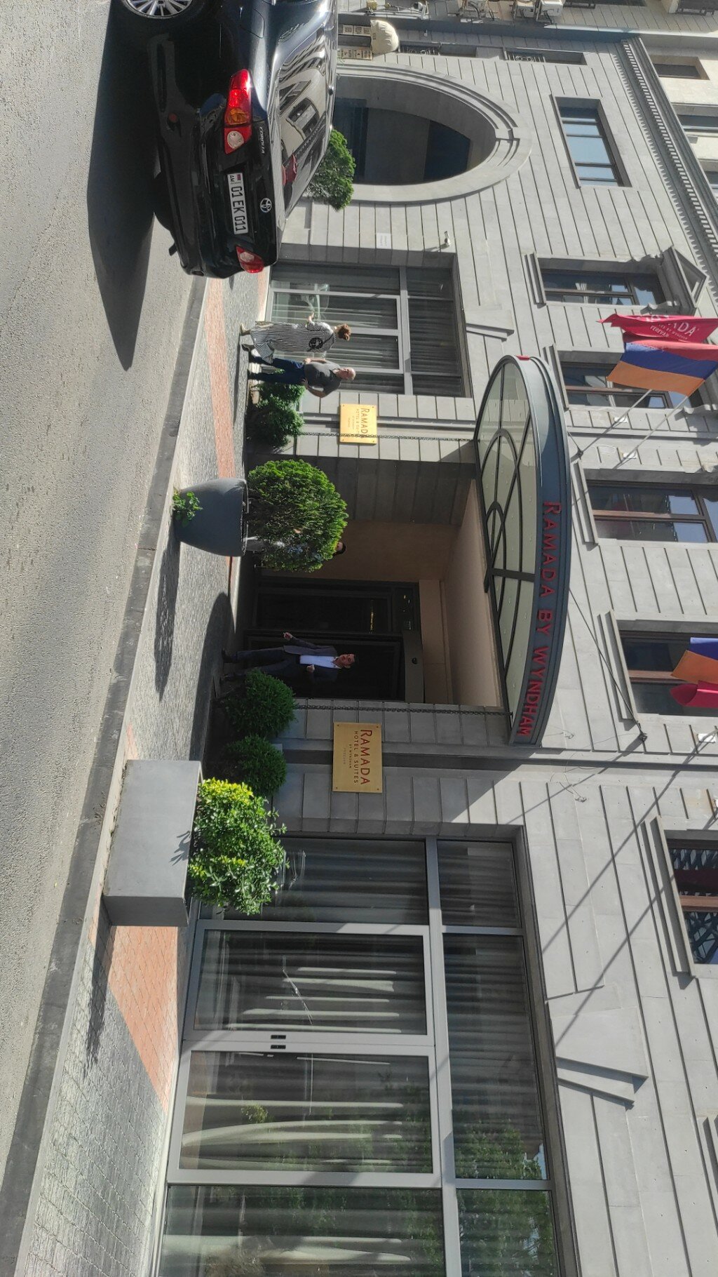 Фото Ramada Hotel & Suites by Wyndham Yerevan