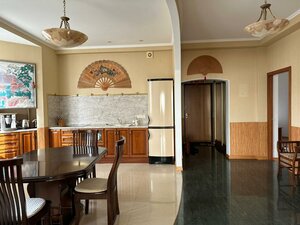 Апартаменты у Приморского Парка